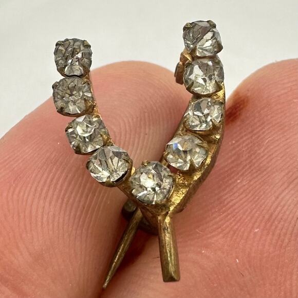 Antique Victorian gold gilt clear glass paste rhinestones dainty wishbone brooch - Picture 5 of 8